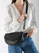 Sac Bandoulière Tradition Cuir Etrier Bleu tradition ETRA065M-vue-porte